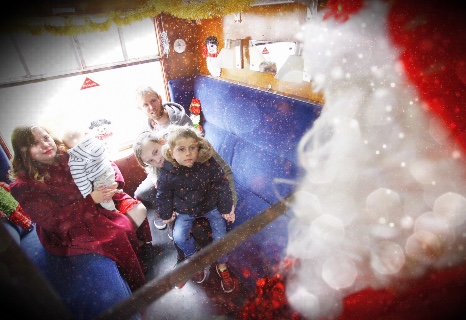 The Train Through Christmas Countryside – Ecclesbourne Valley Railway